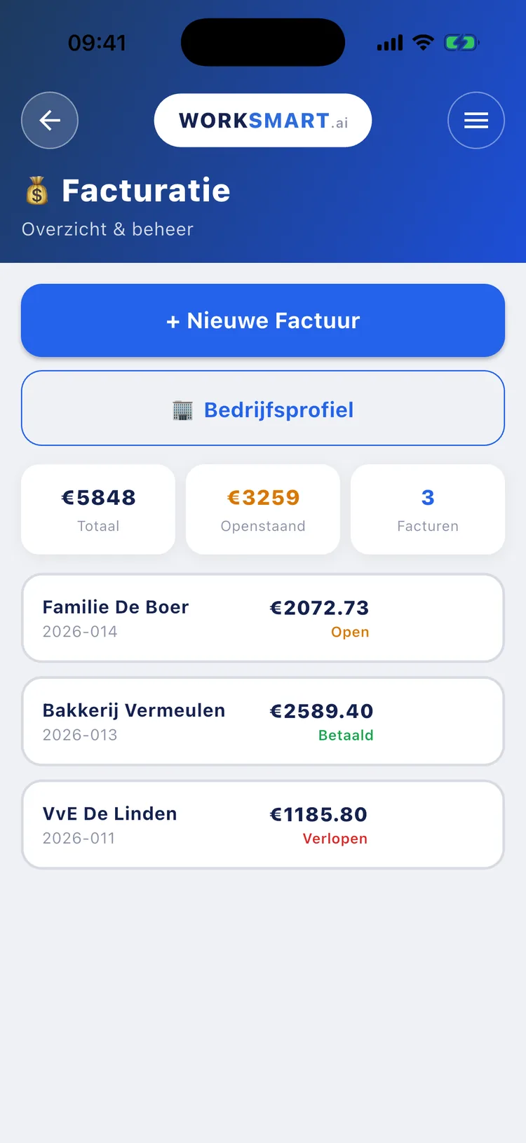 Facturatie-overzicht met facturen en statussen in de WorkSmart AI app